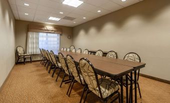 Sleep Inn & Suites Devils Lake
