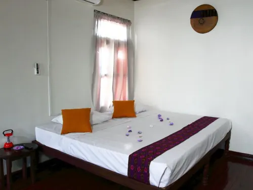 Lady Princess Hotel