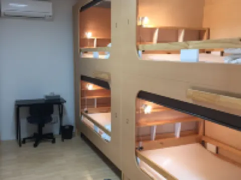 Guest House チャンネルカン 吉野川市のホテル