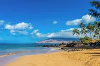 Luxe 1BD Condo w/ Ocean Views @ Maui Banyan Resort