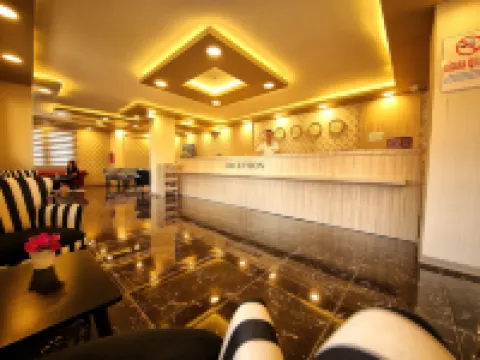 薩弗蘭格米爾帕萊飯店 卡拉比克住宿飯店