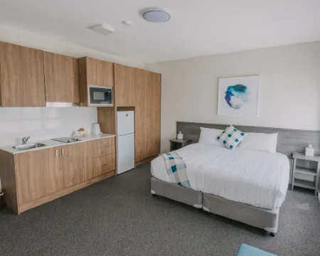 Studios on Beaumont Hotels in Hamilton
