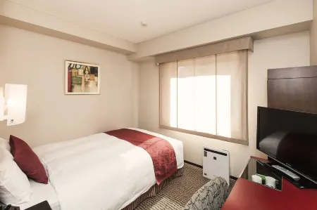 Sotetsu Fresa Inn Tokyo-Akasaka Отели рядом с достопримечательностью «Посолство на Канада»