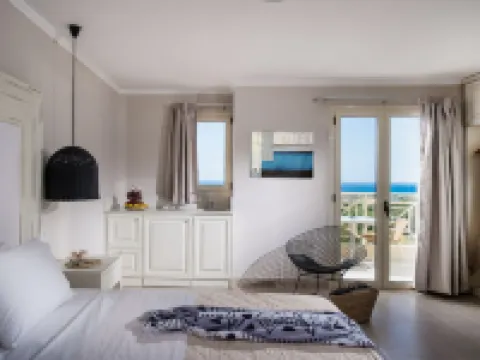 ノトス ハイツ ホテル ＆ スイーツ マリアのホテル