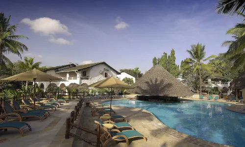 Pinewood Beach Resort & Spa