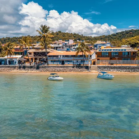 Amendoeira Praia Hotel