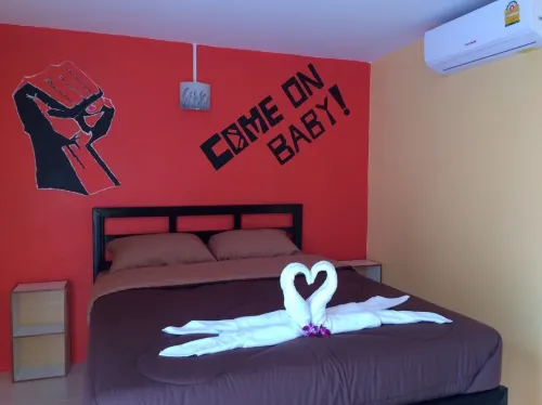 BM at Love - 2-Star