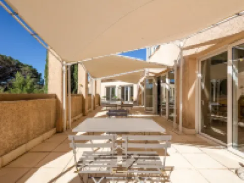 Garden & City les Bastides de Grimaud Hotels in Grimaud