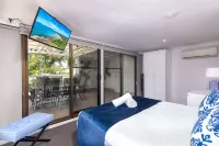 Seascape Holidays - Tropical Reef Apartments