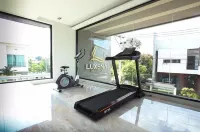 Luxsna Residence - gimnasio