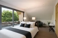 Espace Zen'Ing Hotels in Carvin