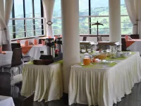 The Crested Crane Bwindi Hotel Hotels in Kinkiizi