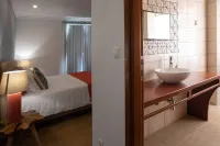 Casa d'Avó Guesthouse and Apartment Hotels in Velas