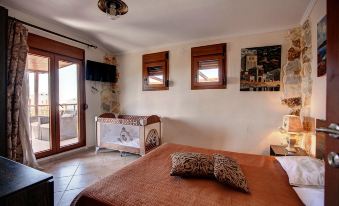 Villa Laskari Sea View
