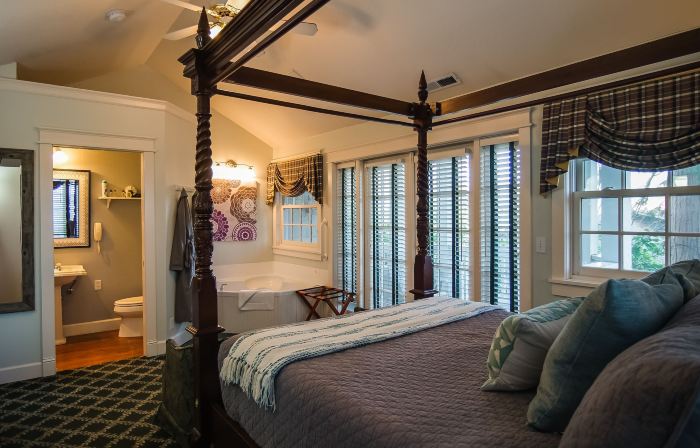 The Campbell House Inn