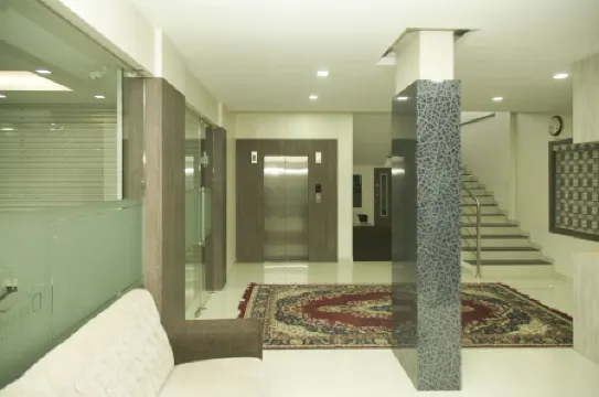 Dream Land Residency