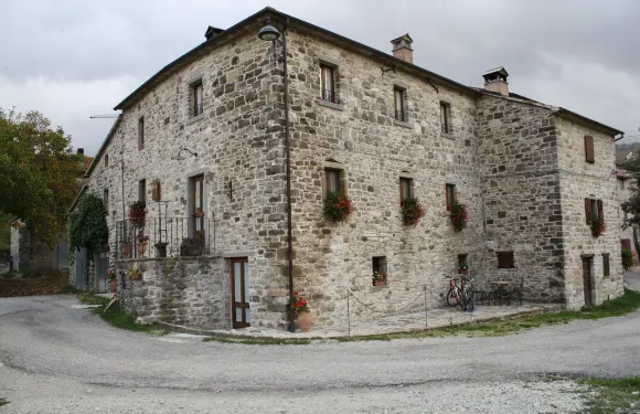 卡薩隆內農莊酒店