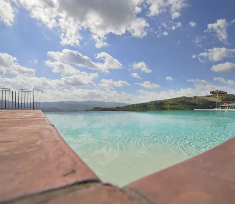 Castello Vicchiomaggio Hotels in Greve