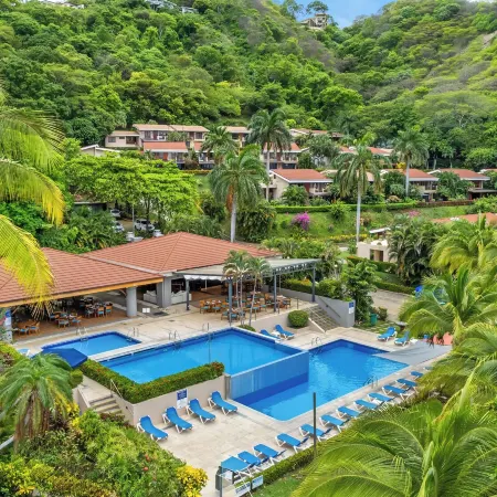 Bahia Pez Vela Resort