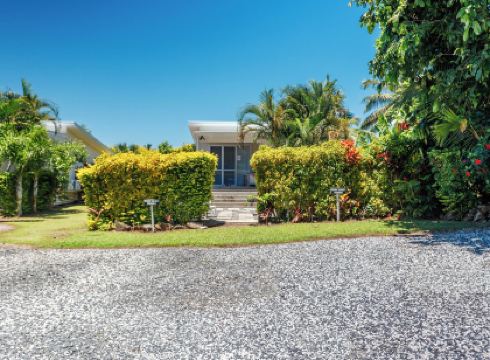 Mama Taras Bungalows