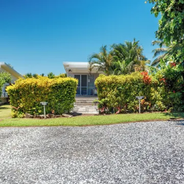 Mama Taras Bungalows