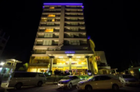 Sayeman Beach Resort โรงแรมใน