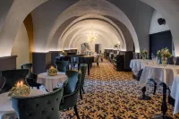 Hotel du Roi & Spa by Sowell Collection - Morgenmad