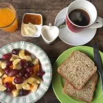 Malee's Nature Lovers Bungalows - breakfast