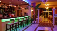 Hotel Kosta Famissi - Barer