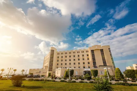 Tolip Family Club Borg El Arab Отели в г. Qetaa Maryout