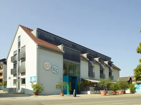 Ko´Ono Hotel Отели рядом с достопримечательностью «Констанцский университет»