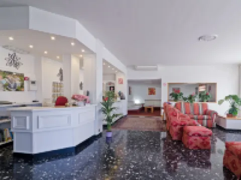 โรงแรมอาริสตัน มอนเตคาร์โล โรงแรมในซานเรโม