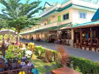 J.Holiday Inn Krabi Hotels in Krabi