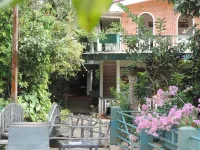 Rainforest Lodge, Deniyaya Singheraja