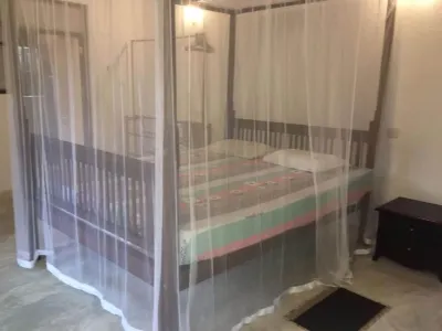 위스퍼링 하우스