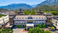 Viking Star Hotel Hotels near Game garden
