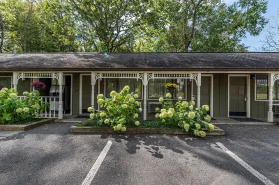 Interlaken Inn Hotels in Pine Plains