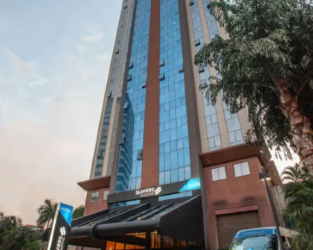 スラヴィエロ グアルーリョス アエロポルト グアルリョスのホテル