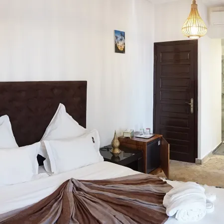 Riad Kalé Polis