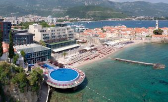 Avala Resort & Villas