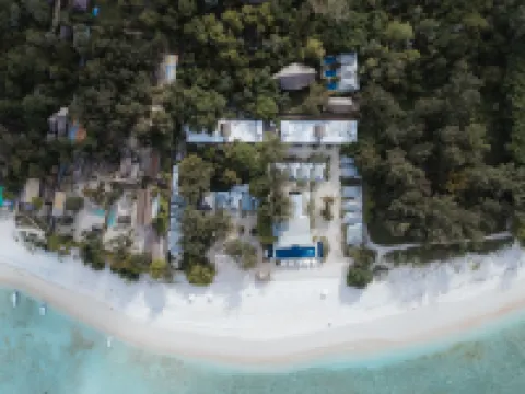 Seri度假村吉利梅諾-僅限大人 鄰近吉利羣島的酒店
