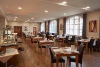 The Management Centre - sarapan