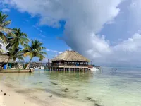 อคว่าวิสต้าบีชฟรอนต์สวีทส์ โรงแรมใน