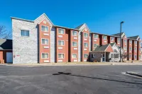 Motel 6 Olathe, KS