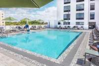 Wyndham Garden Ft Lauderdale Airport & Cruise Port - Pools