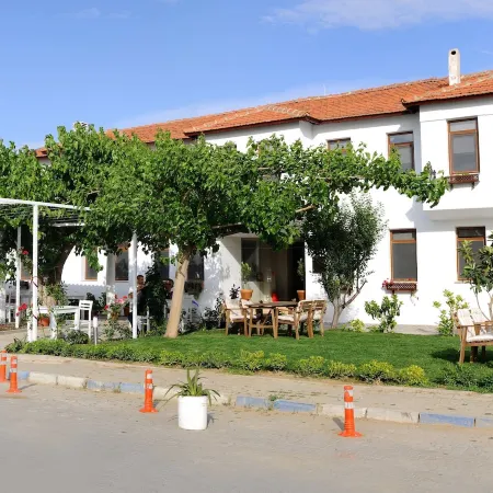Teos Lodge Pansiyon