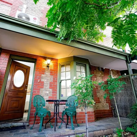 Adelaide Style Accommodation - Getaway in North Adelaide
