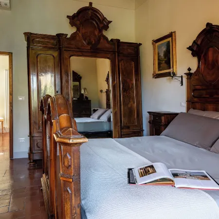 Monticchiello Apartment in the Historical Village with Garden Pienza, Siena