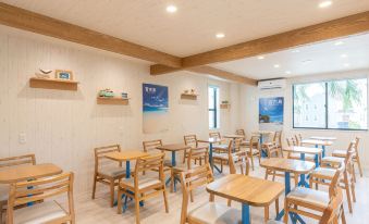 HOTEL CALIFORNIA MIYAKOJIMA RESORT