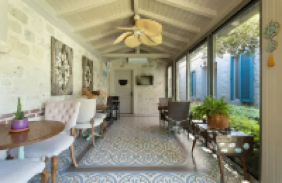 Bramasole Alaçatı Butik Hotel